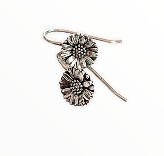 Silver Daisy Earrings