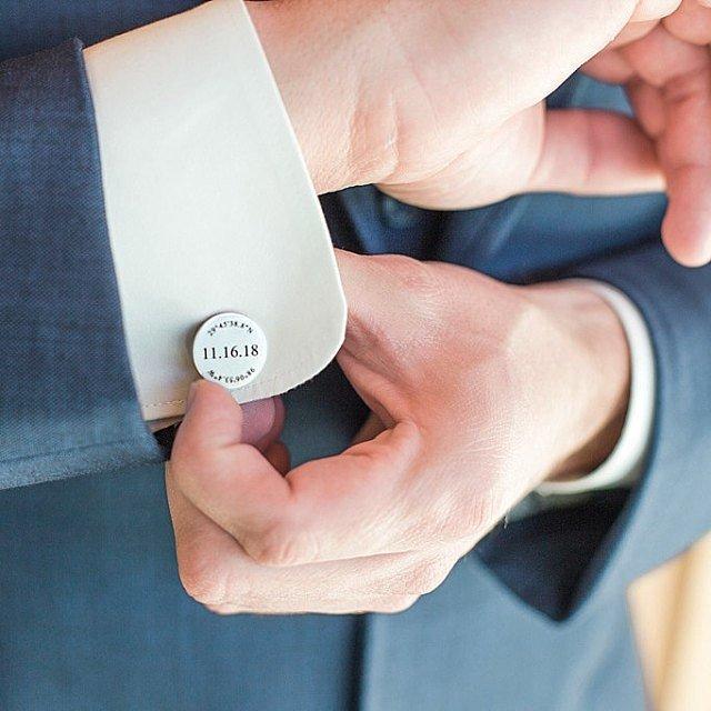 Simple round engraved cufflinks